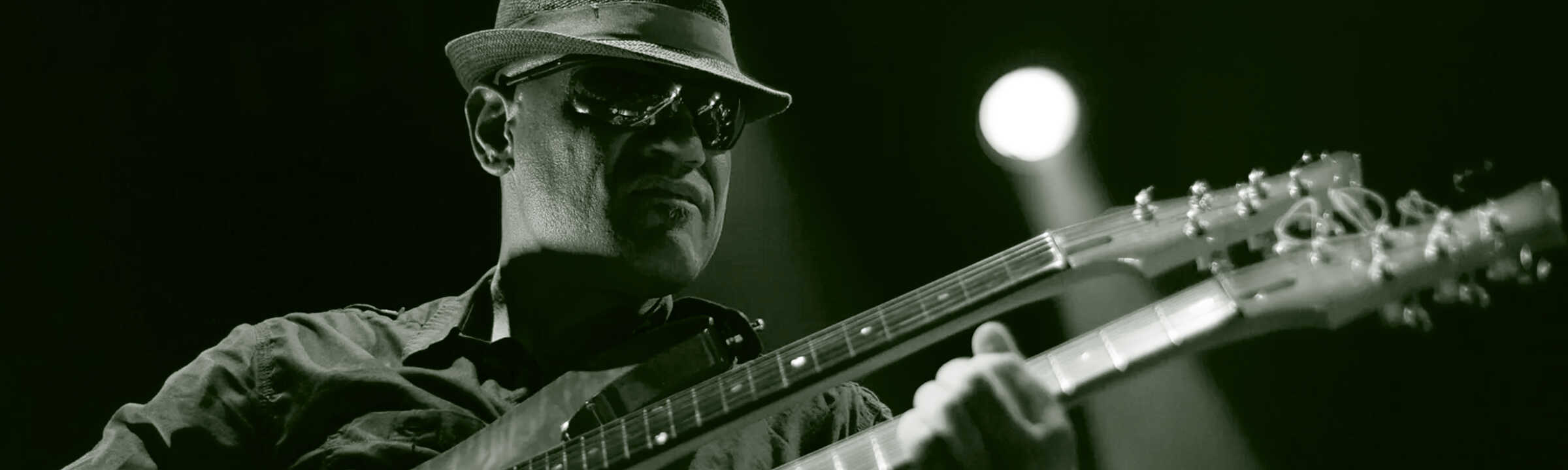 Screaming Headless Torsos